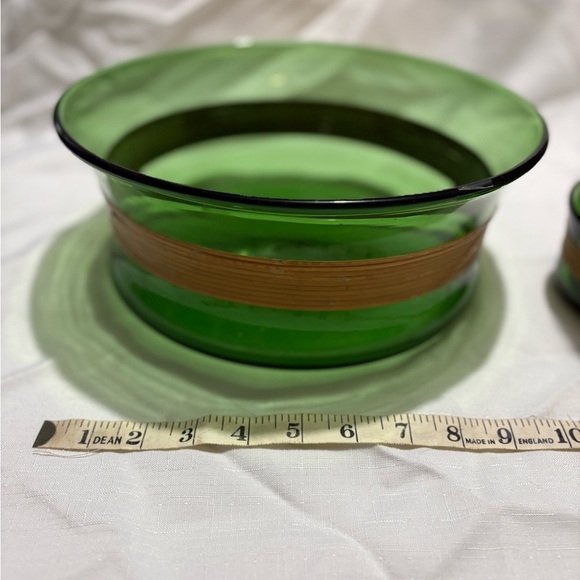 Vintage Green Glass Bowl Set - Picture 2 of 5